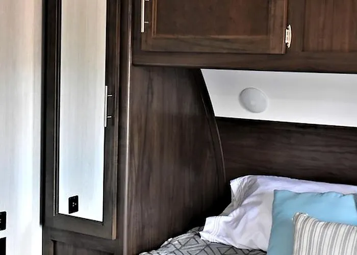 Ferienhaus Spacious Family-friendly Rv With Private Deck, Firepit & Fully Equipped Kitchen Near Williams, Arizona *